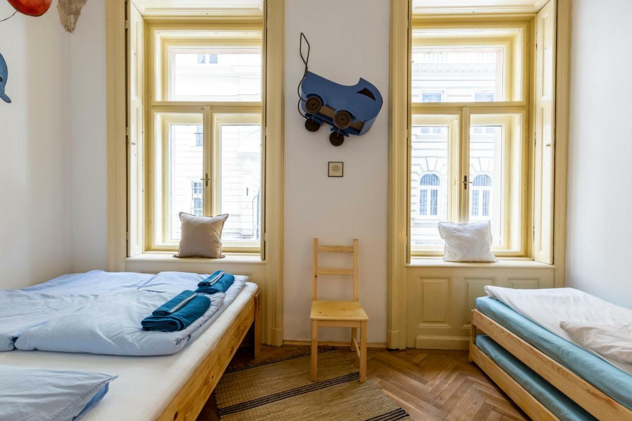 Vintage Home In The Center Budapest Eksteriør billede